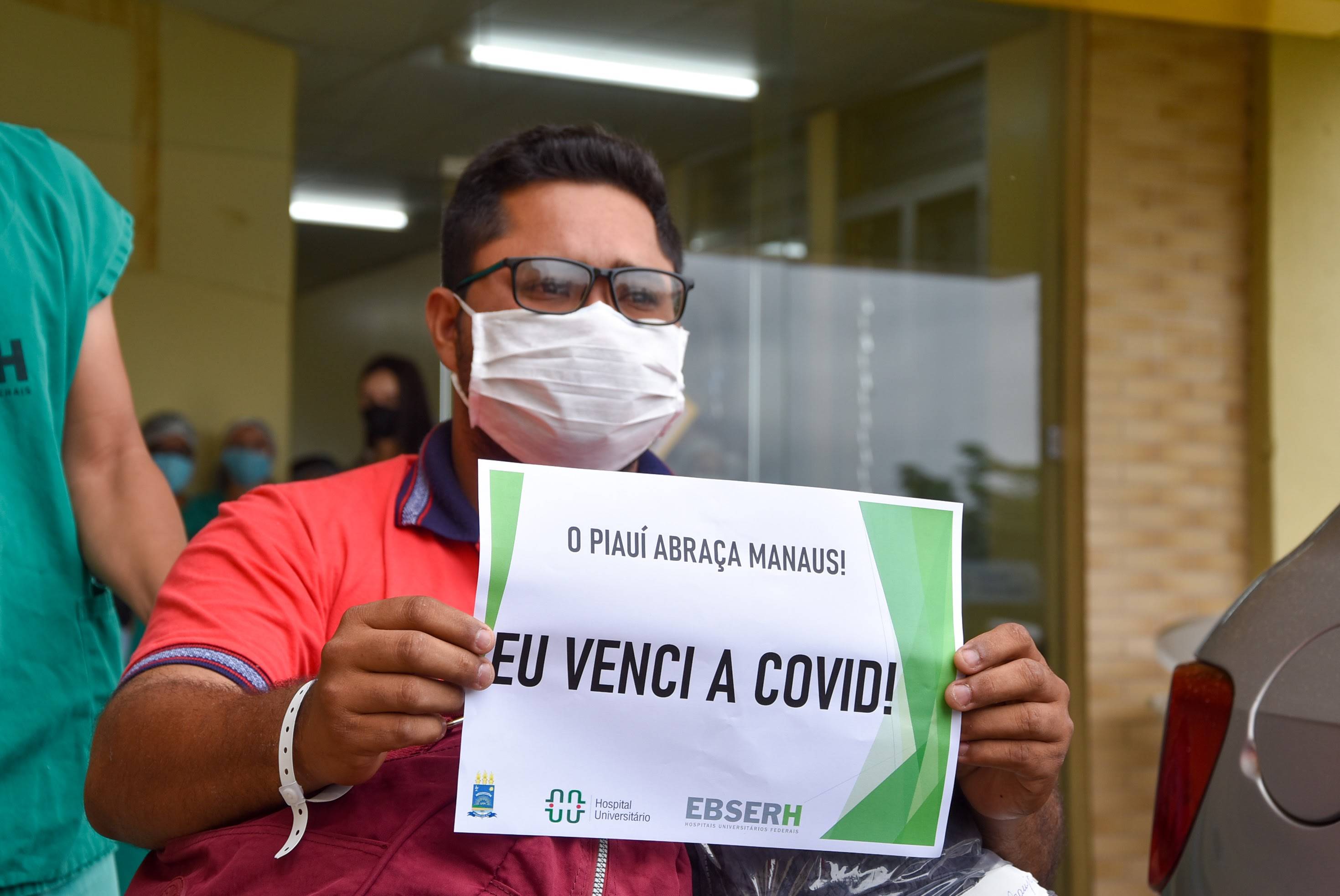 Teresina recebe hoje mais 15 pacientes com covid de Manaus